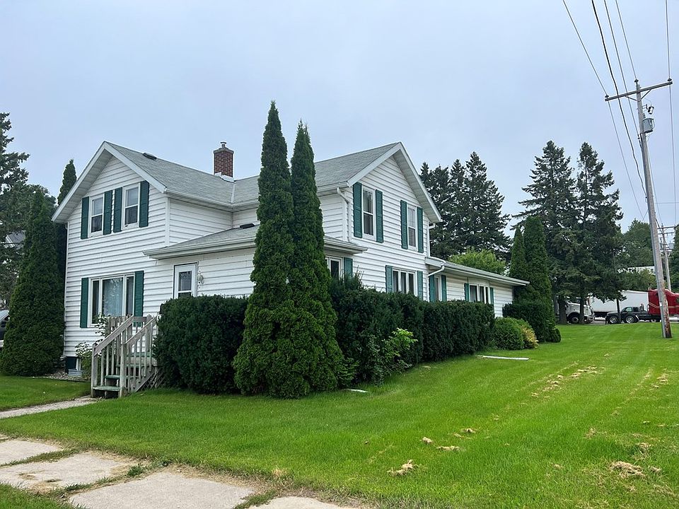2nd image of 422 Miller St