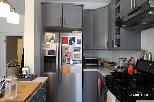 Rented by Grand & Co. | media 4