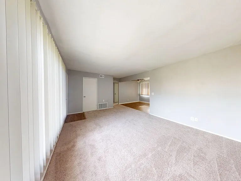 Hidden Glen Apartments — Photo 7