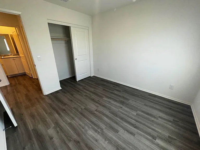 4417 W Avenue J4 — Photo 16