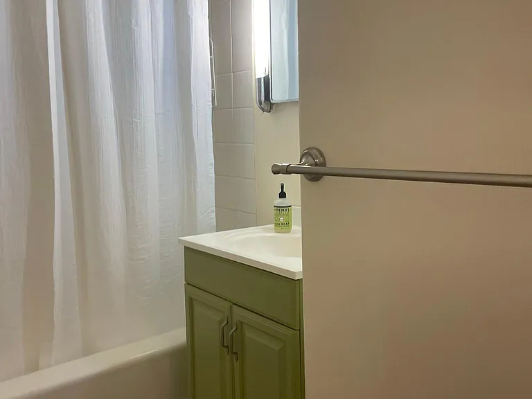 3615 Grand Ave NE — Photo 27