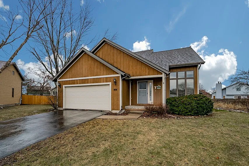 3216 Price Ct photo 1
