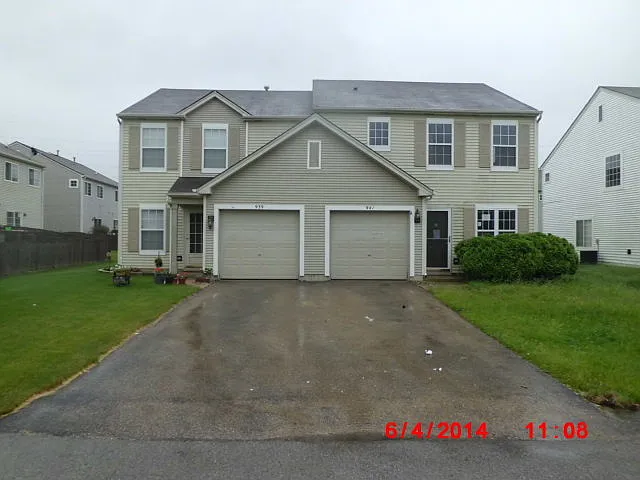 941 Biltmore Ct photo 1
