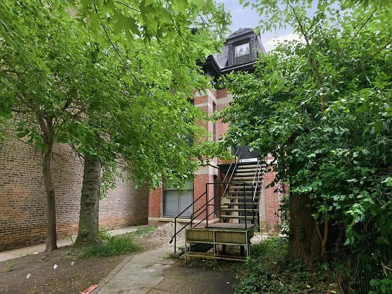 1931 W Evergreen Ave #3 — Photo 1