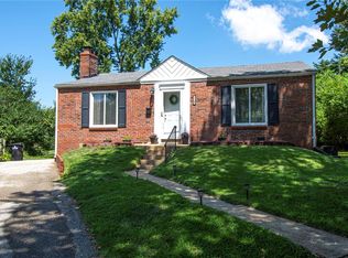 7729 Carleton Ave, Saint Louis, MO 63130