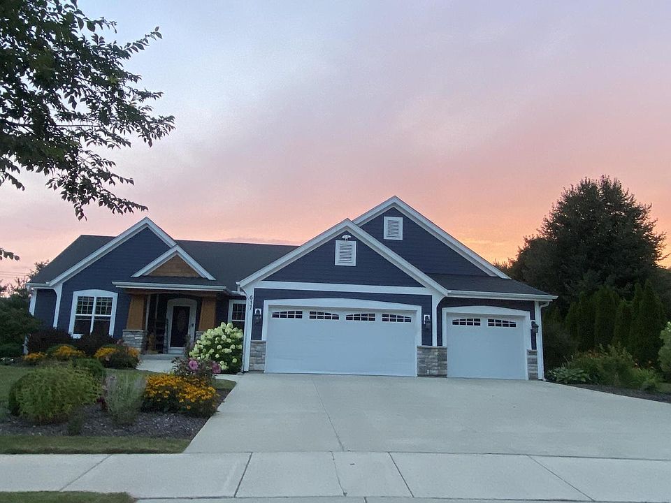1st image of 617 Evergreen TERRACE