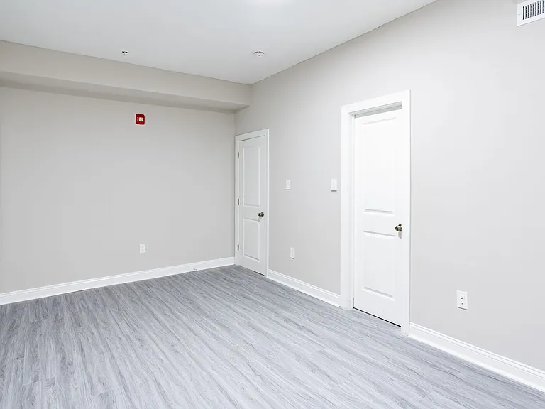 1707 Master Street — Photo 16