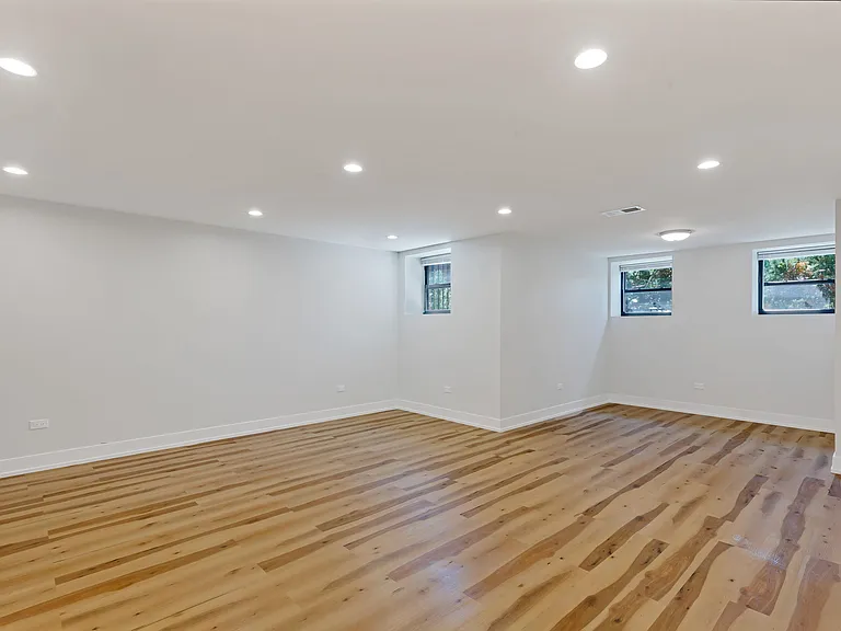 5222 N Christiana Ave #G — Photo 8