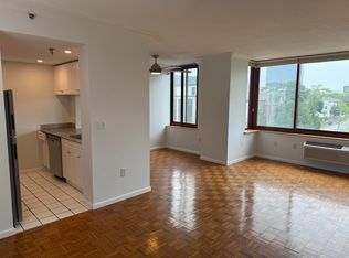 100 Old Palisade Rd APT 1612, Fort Lee, NJ 07024