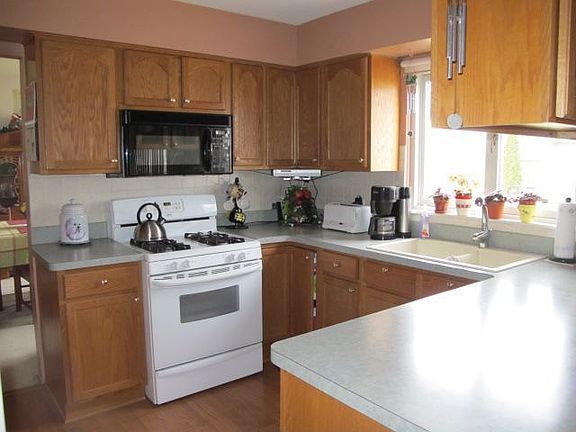 5th image of 38466 Roycroft St