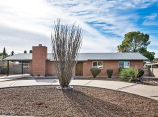 6374 E Calle Bellatrix, Tucson, AZ 85710