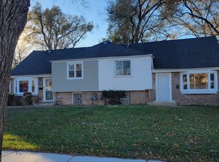 9600 S Merrion Ave, Chicago, IL 60617