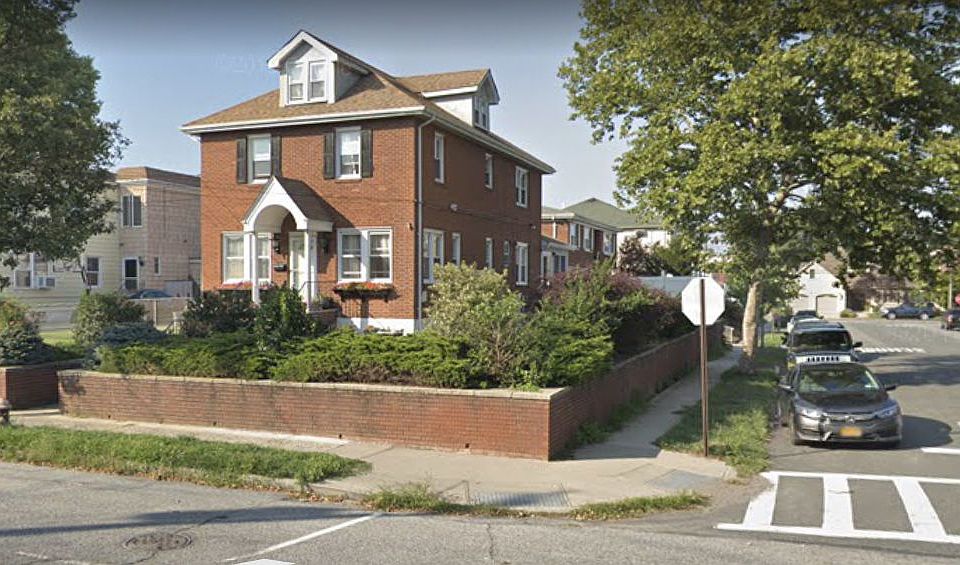 2nd image of 329 Buel Ave
