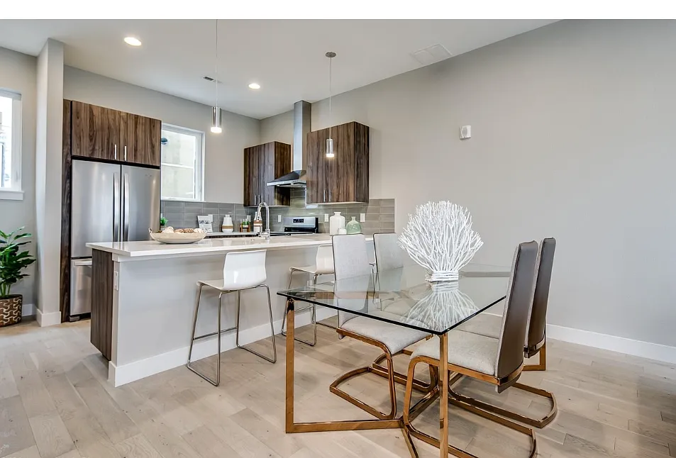 Building Photo - 3360 W 38th Ave #16