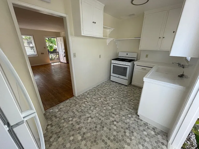 4849-4855 Coronado Ave — Photo 1