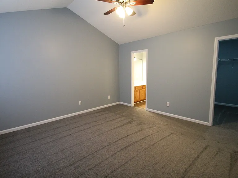 1364 Walnut Hill Dr — Photo 19