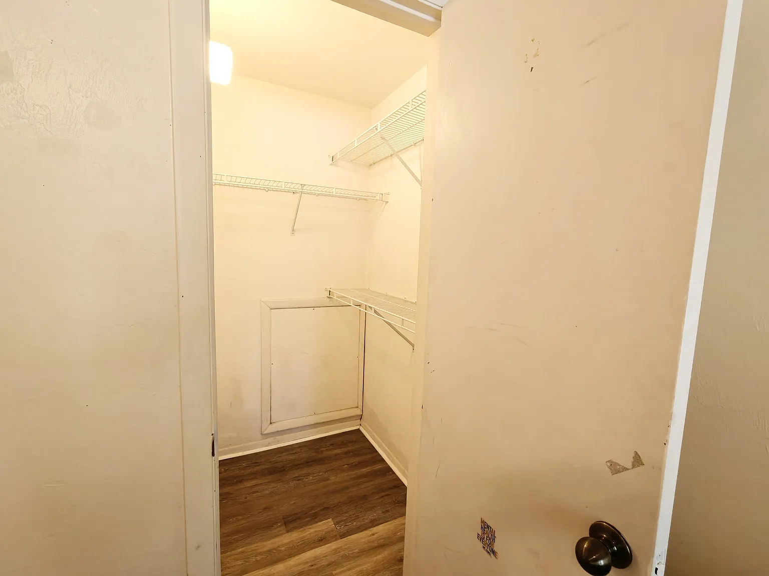 4000 Southwest 23rd Street, 5-207 - B — Photo 2