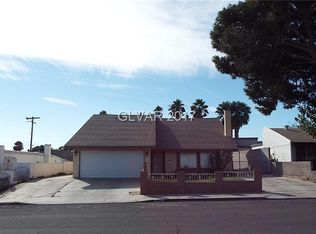 4445 McMillan Rd, Las Vegas, NV 89121