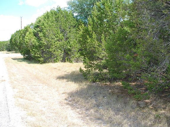 4th image of 25063 Woodmont Ct