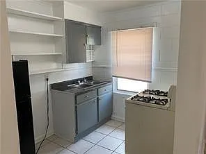 1 bed, 1.0 bath, 468 sqft, $1,100 — Photo 3