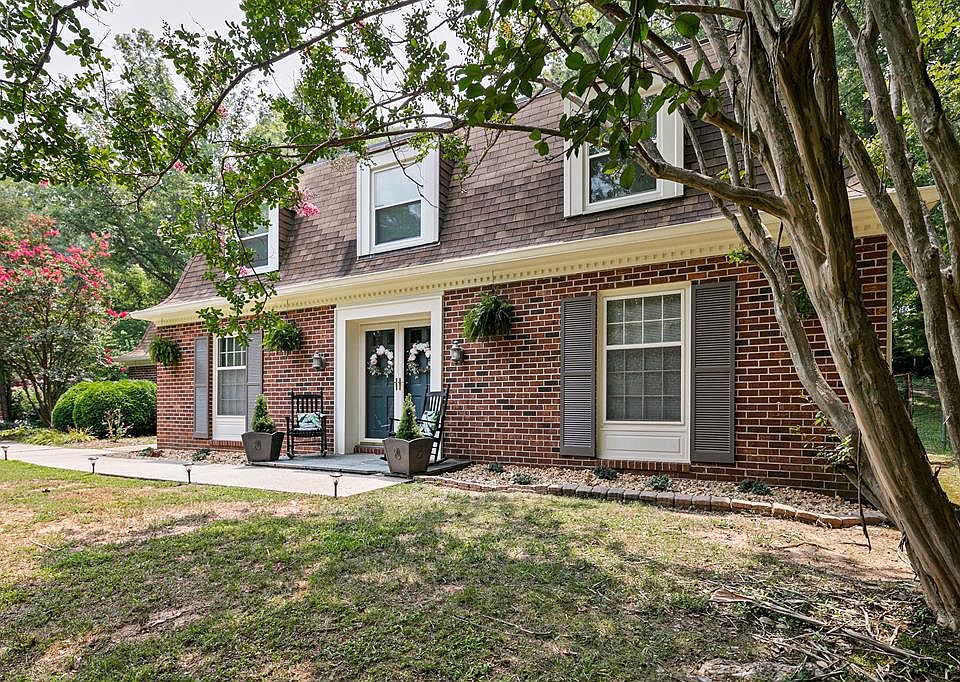 1st image of 2602 Fernwick Dr