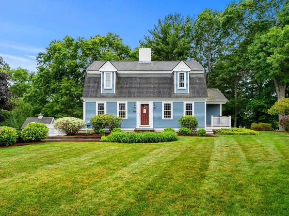 30 N Triangle Dr, Plymouth, MA 02360