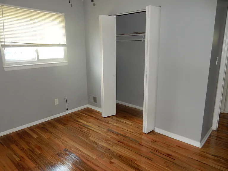6342 Harold St — Photo 6