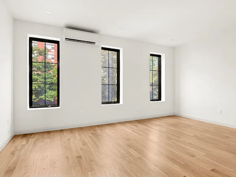239 Kingston Ave #3 — Photo 5