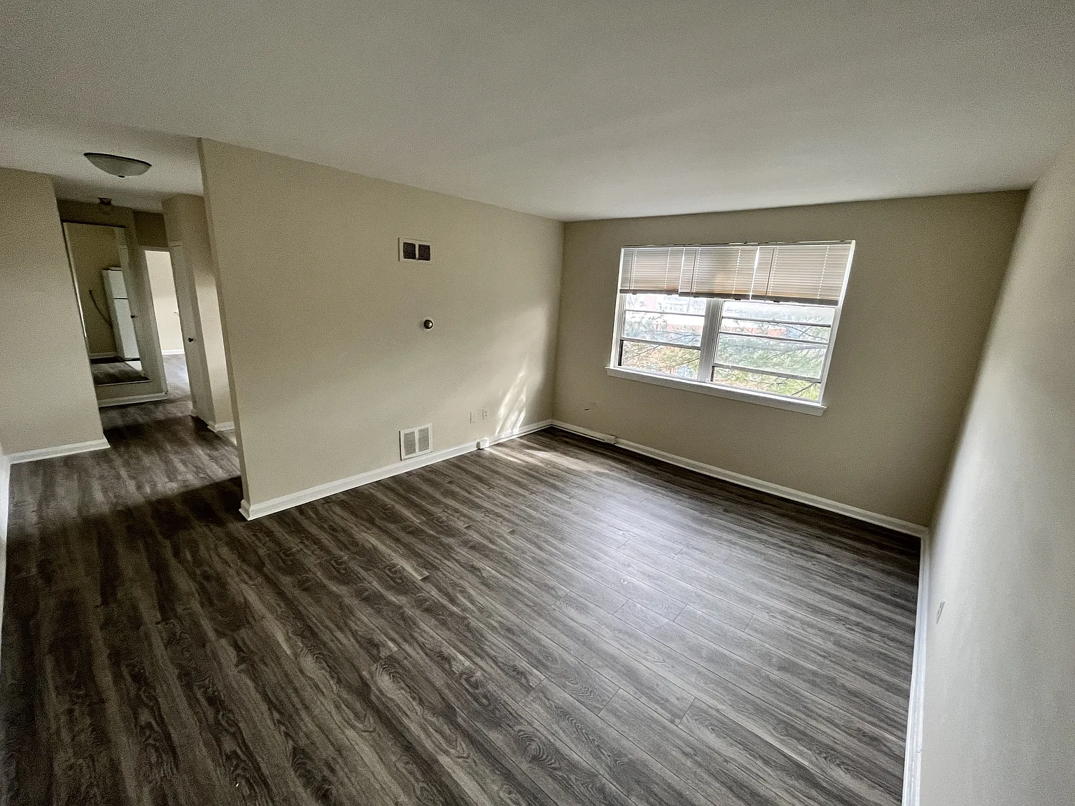 811 Barnaby Street LLC - 204 — Photo 1