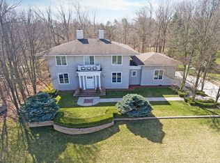 3894 Bluff Dr, Lewis Center, OH 43035