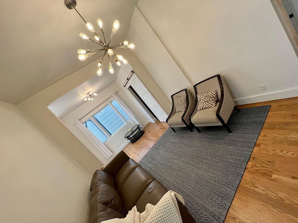 1st image of 304 Chattanooga St #304