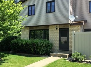 218 E Woodlawn Rd #218, New Lenox, IL 60451