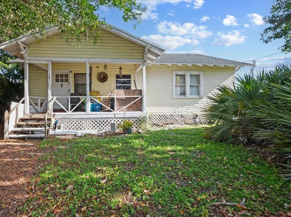 1566 NW 9th Avenue, Stuart, FL 34994