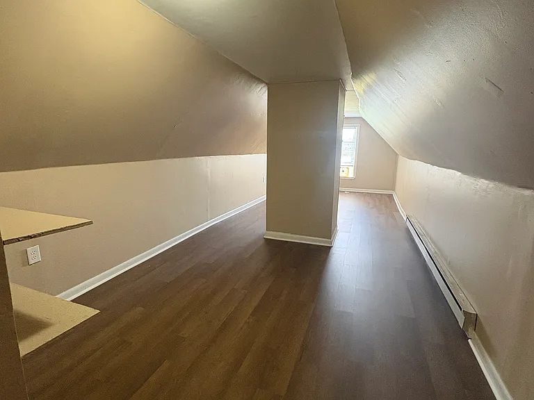 3207 Walnut St W #1 — Photo 3
