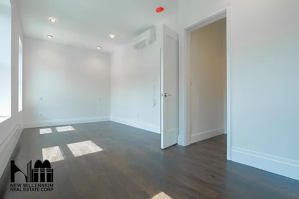 Rented by NMRE | media 47