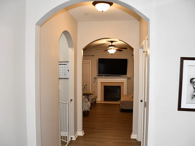 1131 Brownstone Dr #19 — Photo 2