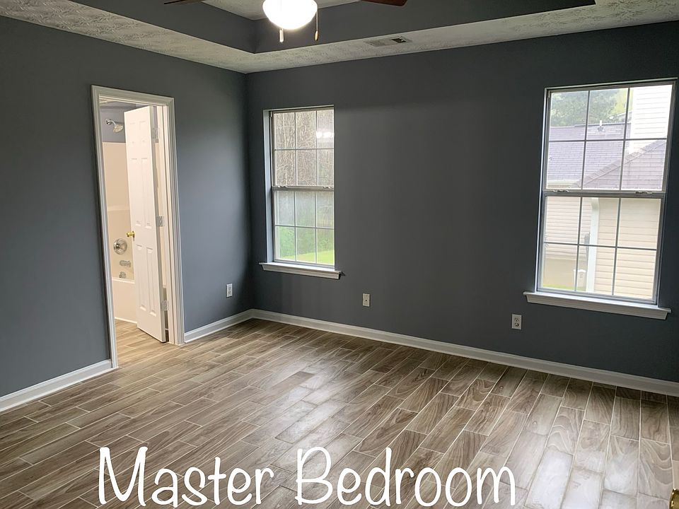 1st image of 1845 Courtyard Ln