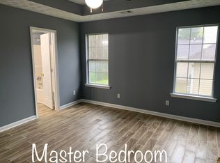 1845 Courtyard Ln, McDonough, GA 30252