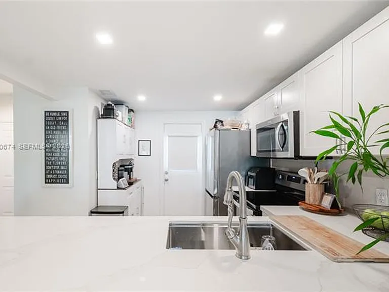 3745 NE 171st St #CU-27 — Photo 10