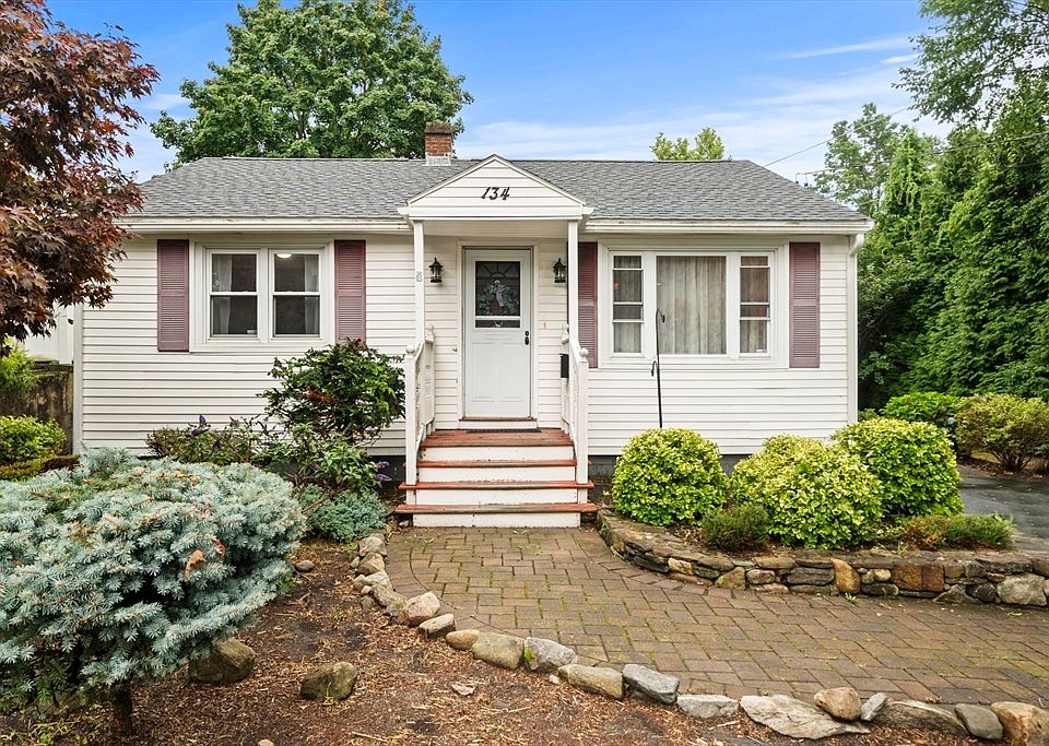 1st image of 134 Marshall Ave