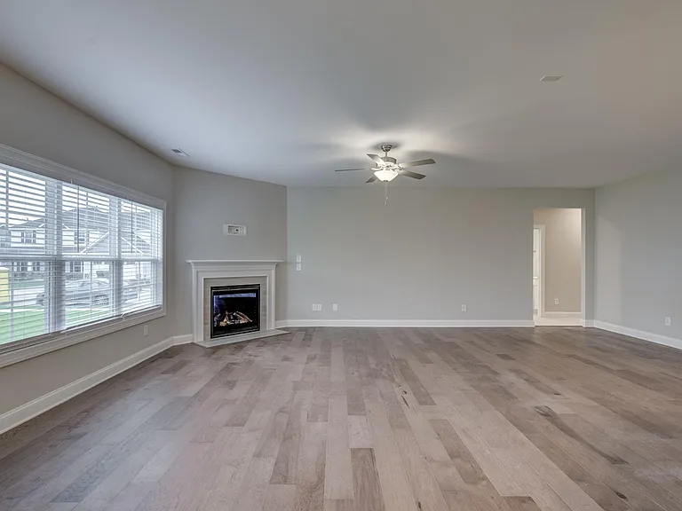 60 Kingsly Dr — Photo 11