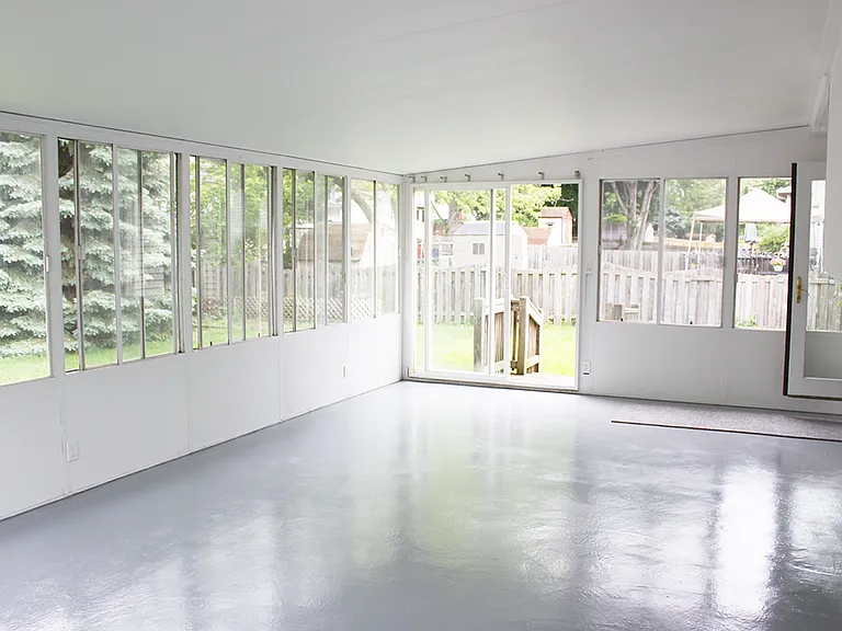 826 River Dr — Photo 20