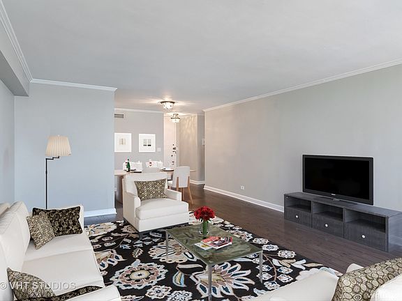 2nd image of 1440 N Lake Shore Dr APT 12G