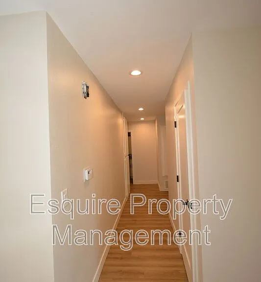 3551 W Hemlock St — Photo 7