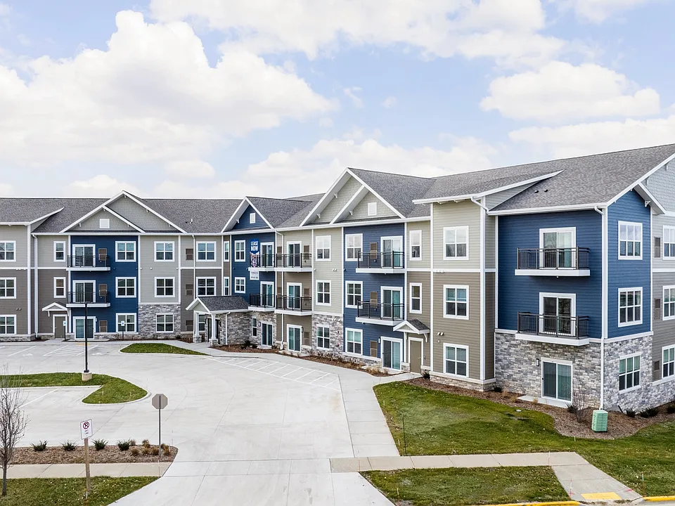 Terraces of Windsor Crossing 55+