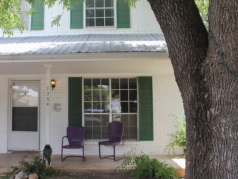 1st image of 1304 Hollow Creek Dr