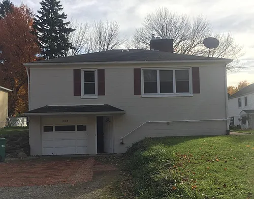 8128 Charlesderry Rd Photo 1