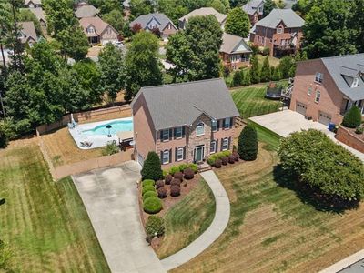 1436 Meadowlands Dr, Winston Salem, NC, 27107