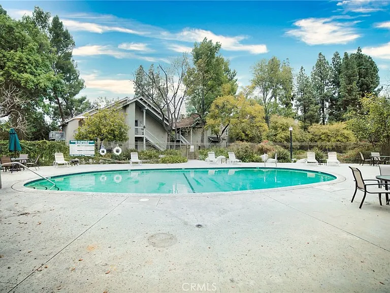 7101 Farralone Ave #147 — Photo 33