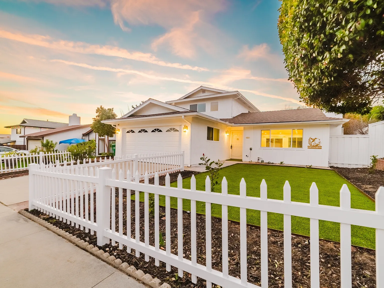 3163 Camarillo Avenue - 1 — Photo 1